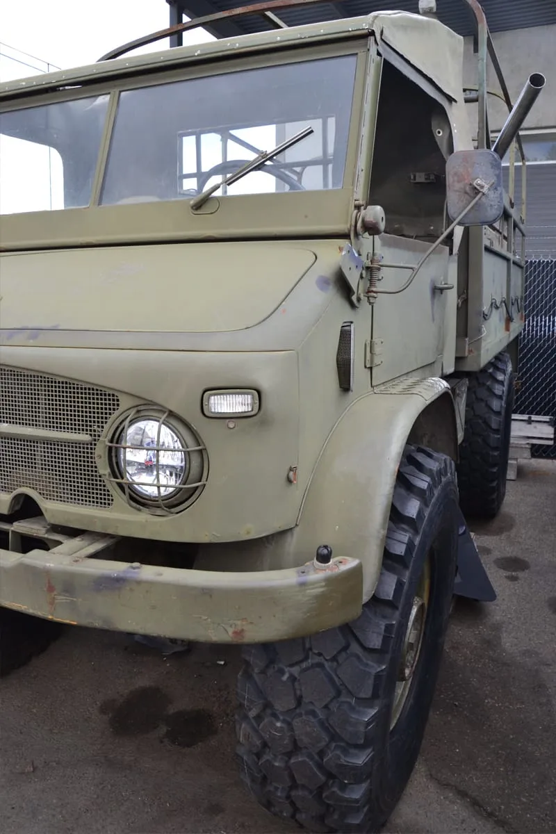 JEKLEFAB shop truck - 1962 Unimog 404 custom build
